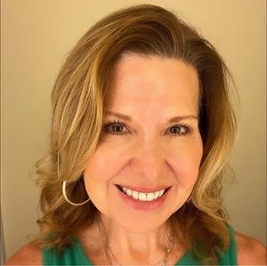 Meet your Posher, Ginny